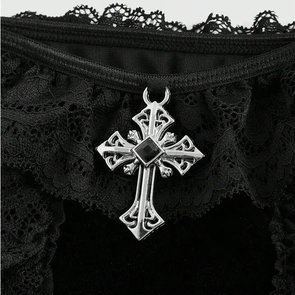 ROMWE Goth Gothic Palace Style Cross Lace Trim Velvet Off Shoulder Top Sz. M - Picture 8 of 13